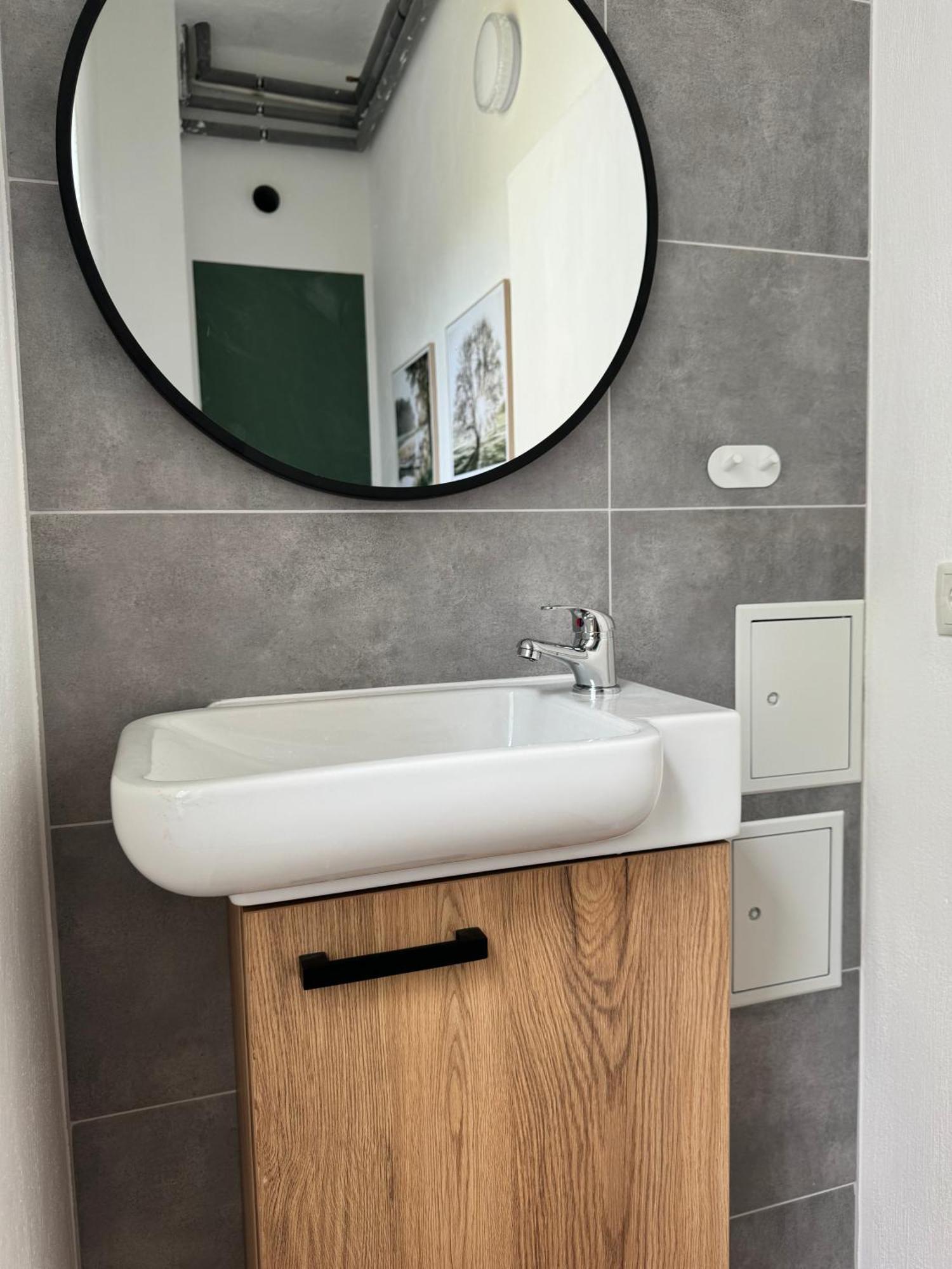Appartement "Ilse" An Der Goitzsche Inklusive Parkplatz Bitterfeld-Wolfen Ngoại thất bức ảnh